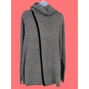 Charlie Paige Sweater/Poncho Cowl Neck Front Crossover L XL Black White Swing